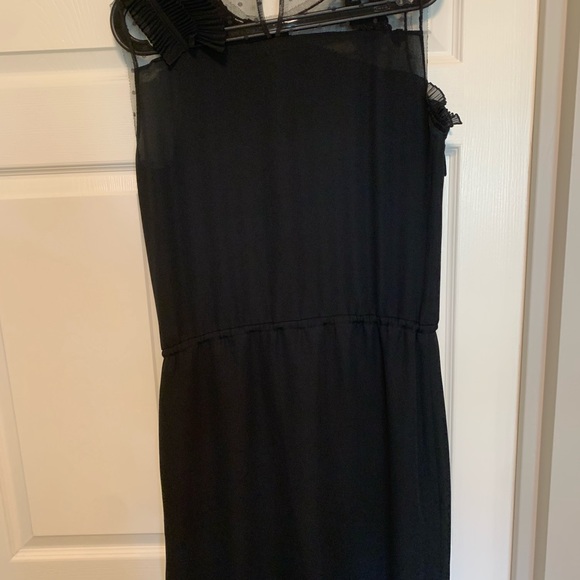 BCBG MaxAzria dress. - Picture 4 of 11